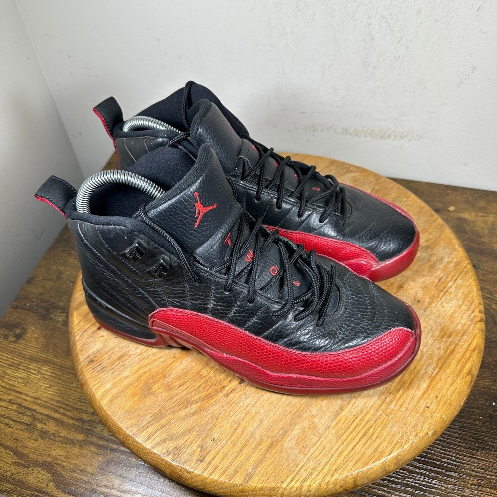 Nike Air Jordan 12 Retro Flu Game Black Varsity Red 153265-002 Womens 8.5